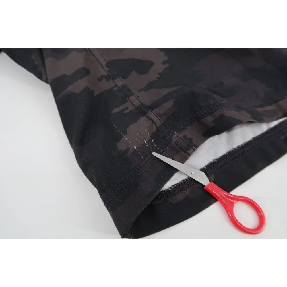 Vuori Kore Shorts Men's Small Camo 7.5